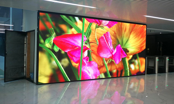 quangcaonoithatsaigon.com man hinh led 3 1